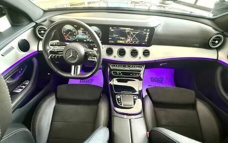 Mercedes-Benz E-Класс, 2023 год, 6 220 845 рублей, 7 фотография