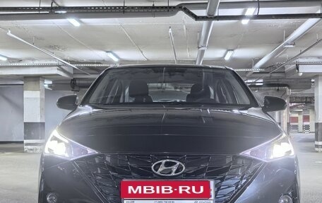 Hyundai Solaris II рестайлинг, 2021 год, 1 600 000 рублей, 1 фотография