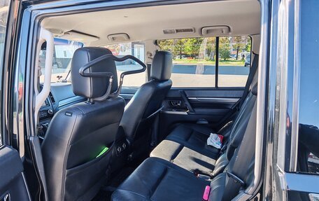 Mitsubishi Pajero IV, 2011 год, 1 760 000 рублей, 8 фотография
