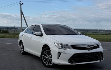 Toyota Camry, 2015 год, 2 150 000 рублей, 1 фотография