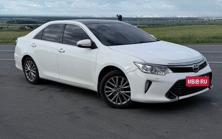 Toyota Camry, 2015 год, 2 150 000 рублей, 3 фотография