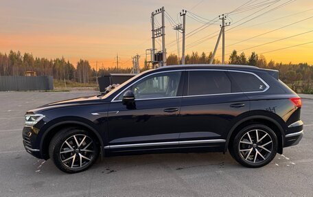 Volkswagen Touareg III, 2021 год, 6 500 000 рублей, 3 фотография