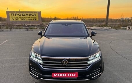 Volkswagen Touareg III, 2021 год, 6 500 000 рублей, 2 фотография