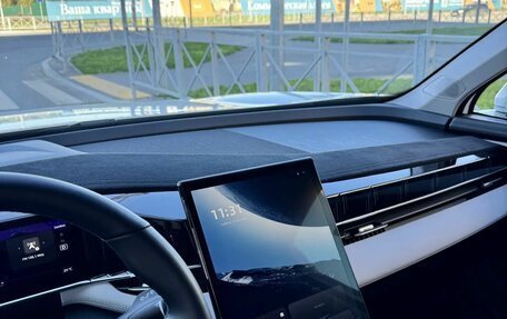 Geely Atlas, 2023 год, 2 600 000 рублей, 9 фотография