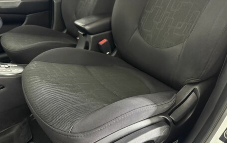 KIA Rio III рестайлинг, 2014 год, 920 000 рублей, 10 фотография