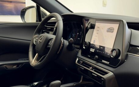 Lexus RX IV рестайлинг, 2026 год, 9 024 000 рублей, 17 фотография