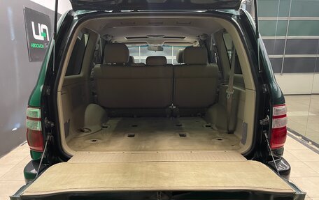 Toyota Land Cruiser 100 рестайлинг 2, 2004 год, 1 550 000 рублей, 9 фотография