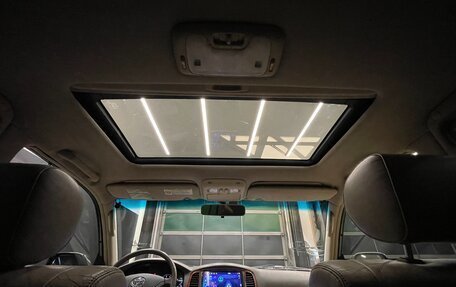 Toyota Land Cruiser 100 рестайлинг 2, 2004 год, 1 550 000 рублей, 20 фотография