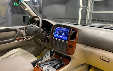 Toyota Land Cruiser 100 рестайлинг 2, 2004 год, 1 550 000 рублей, 27 фотография