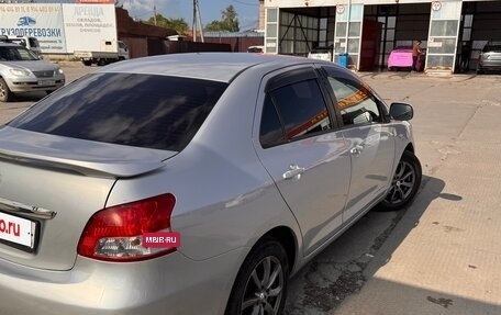 Toyota Belta, 2005 год, 440 000 рублей, 5 фотография