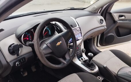 Chevrolet Cruze II, 2013 год, 430 000 рублей, 7 фотография