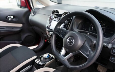 Nissan Note II рестайлинг, 2018 год, 1 292 000 рублей, 22 фотография