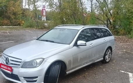 Mercedes-Benz C-Класс, 2013 год, 1 950 000 рублей, 2 фотография