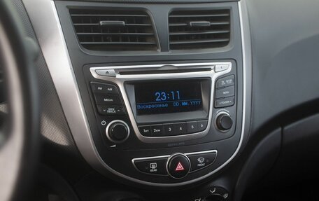 Hyundai Solaris II рестайлинг, 2014 год, 700 000 рублей, 17 фотография