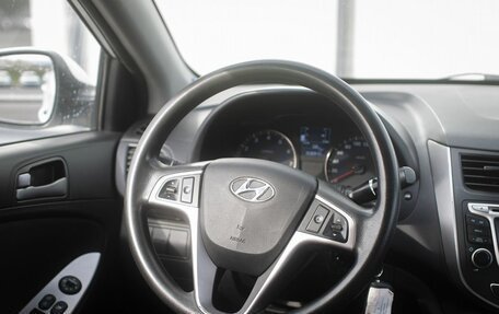 Hyundai Solaris II рестайлинг, 2014 год, 700 000 рублей, 15 фотография