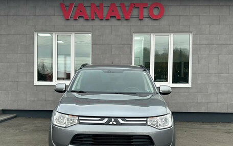 Mitsubishi Outlander III рестайлинг 3, 2012 год, 1 450 000 рублей, 2 фотография