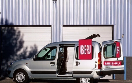 Renault Kangoo II рестайлинг, 2004 год, 350 000 рублей, 3 фотография