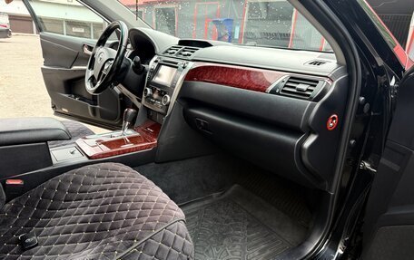 Toyota Camry, 2014 год, 1 650 000 рублей, 8 фотография