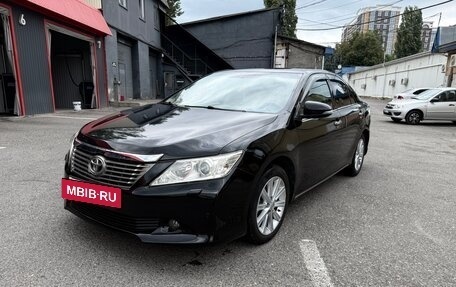 Toyota Camry, 2014 год, 1 650 000 рублей, 2 фотография