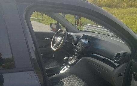 Chevrolet Orlando I, 2012 год, 950 000 рублей, 7 фотография