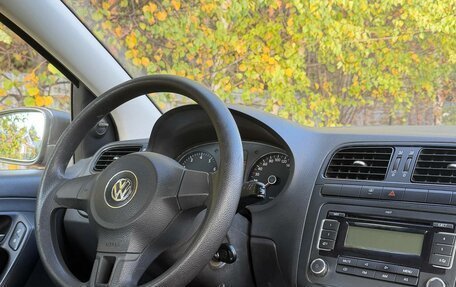 Volkswagen Polo VI (EU Market), 2012 год, 750 000 рублей, 5 фотография