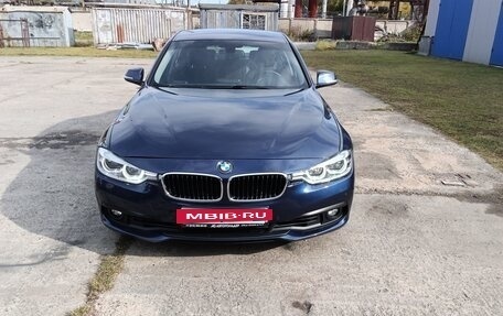 BMW 3 серия, 2015 год, 2 200 000 рублей, 2 фотография