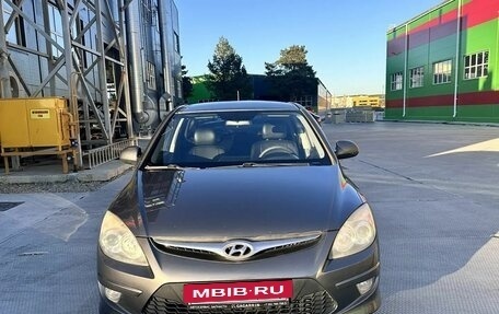 Hyundai i30 I, 2010 год, 690 000 рублей, 3 фотография