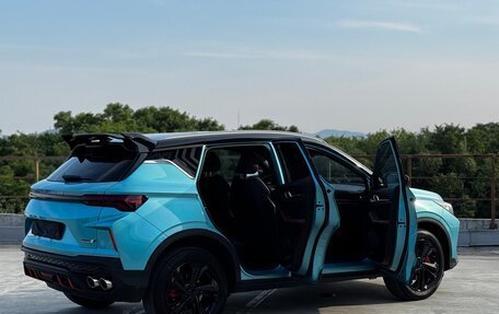 Geely Coolray I, 2023 год, 1 800 000 рублей, 24 фотография