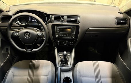 Volkswagen Jetta VI, 2016 год, 1 120 000 рублей, 8 фотография