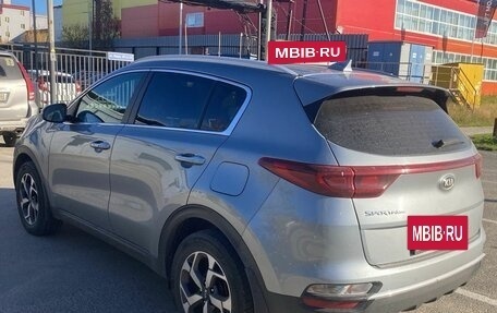 KIA Sportage IV рестайлинг, 2020 год, 2 196 000 рублей, 4 фотография
