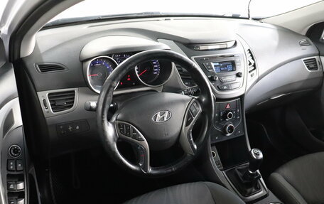 Hyundai Elantra V, 2015 год, 1 089 000 рублей, 7 фотография