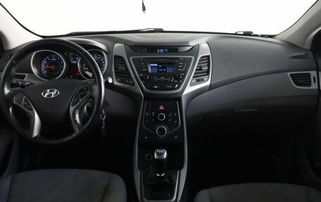Hyundai Elantra V, 2015 год, 1 089 000 рублей, 6 фотография