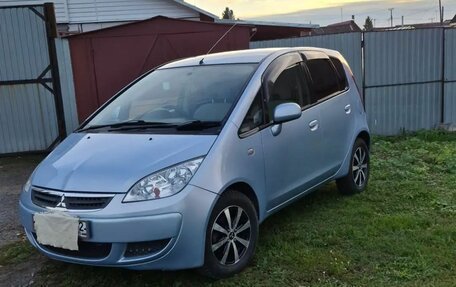 Mitsubishi Colt VI рестайлинг, 2005 год, 370 000 рублей, 2 фотография