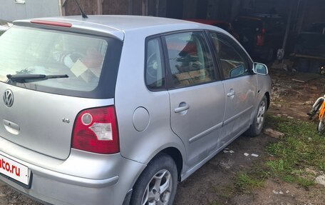 Volkswagen Polo IV рестайлинг, 2003 год, 230 000 рублей, 5 фотография