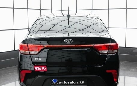 KIA Rio IV, 2018 год, 1 559 000 рублей, 3 фотография
