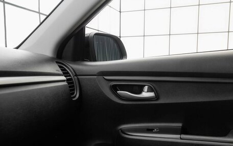 KIA Rio IV, 2018 год, 1 559 000 рублей, 19 фотография