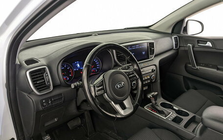 KIA Sportage IV рестайлинг, 2021 год, 2 550 000 рублей, 16 фотография