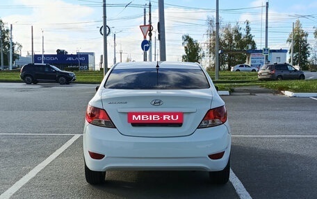 Hyundai Solaris II рестайлинг, 2013 год, 503 000 рублей, 10 фотография