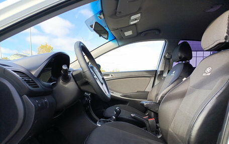 Hyundai Solaris II рестайлинг, 2013 год, 503 000 рублей, 20 фотография