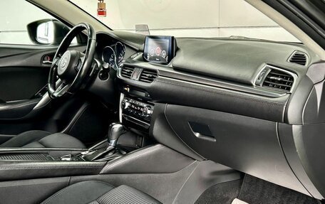 Mazda 6, 2016 год, 1 729 000 рублей, 13 фотография
