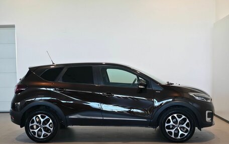 Renault Kaptur I рестайлинг, 2018 год, 1 619 000 рублей, 5 фотография