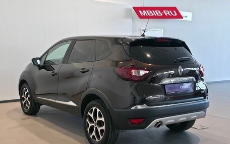 Renault Kaptur I рестайлинг, 2018 год, 1 619 000 рублей, 4 фотография