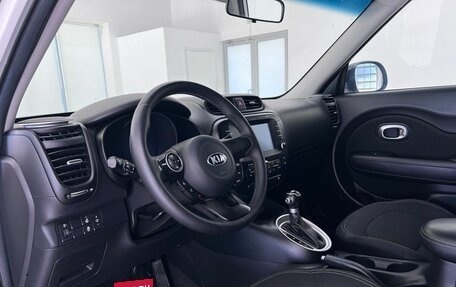 KIA Soul II рестайлинг, 2017 год, 1 575 000 рублей, 11 фотография