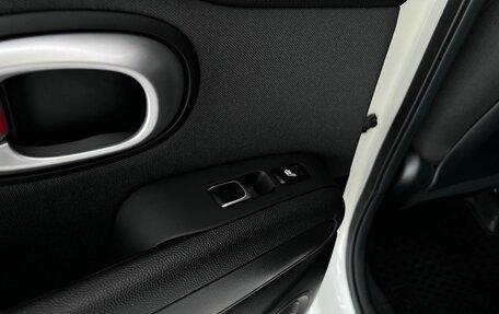 KIA Soul II рестайлинг, 2017 год, 1 575 000 рублей, 25 фотография