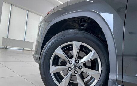 Lexus RX IV рестайлинг, 2018 год, 3 700 000 рублей, 12 фотография