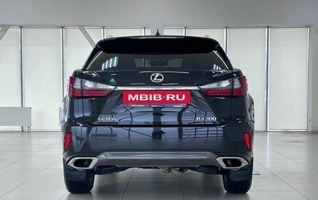 Lexus RX IV рестайлинг, 2018 год, 3 700 000 рублей, 8 фотография