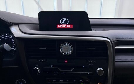 Lexus RX IV рестайлинг, 2018 год, 3 700 000 рублей, 26 фотография