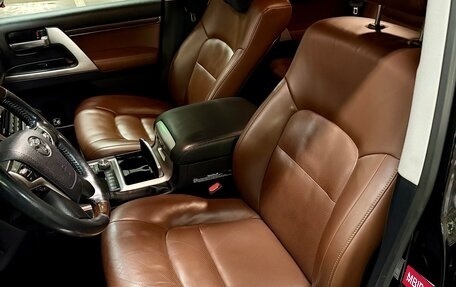 Toyota Land Cruiser 200, 2016 год, 6 400 000 рублей, 9 фотография
