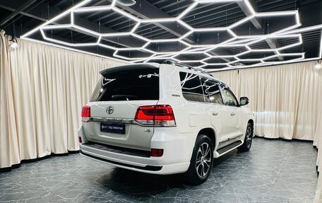 Toyota Land Cruiser 200, 2020 год, 9 999 900 рублей, 6 фотография