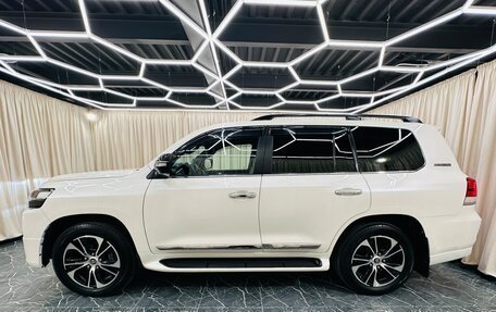 Toyota Land Cruiser 200, 2020 год, 9 999 900 рублей, 3 фотография